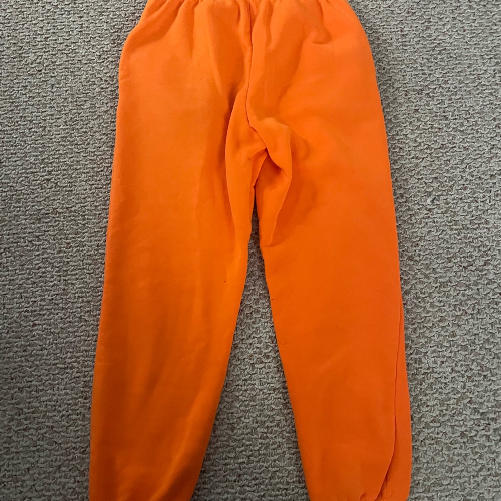 sweatpants